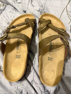Birkenstock Women's Olive Brown Cross-Strap Sandals